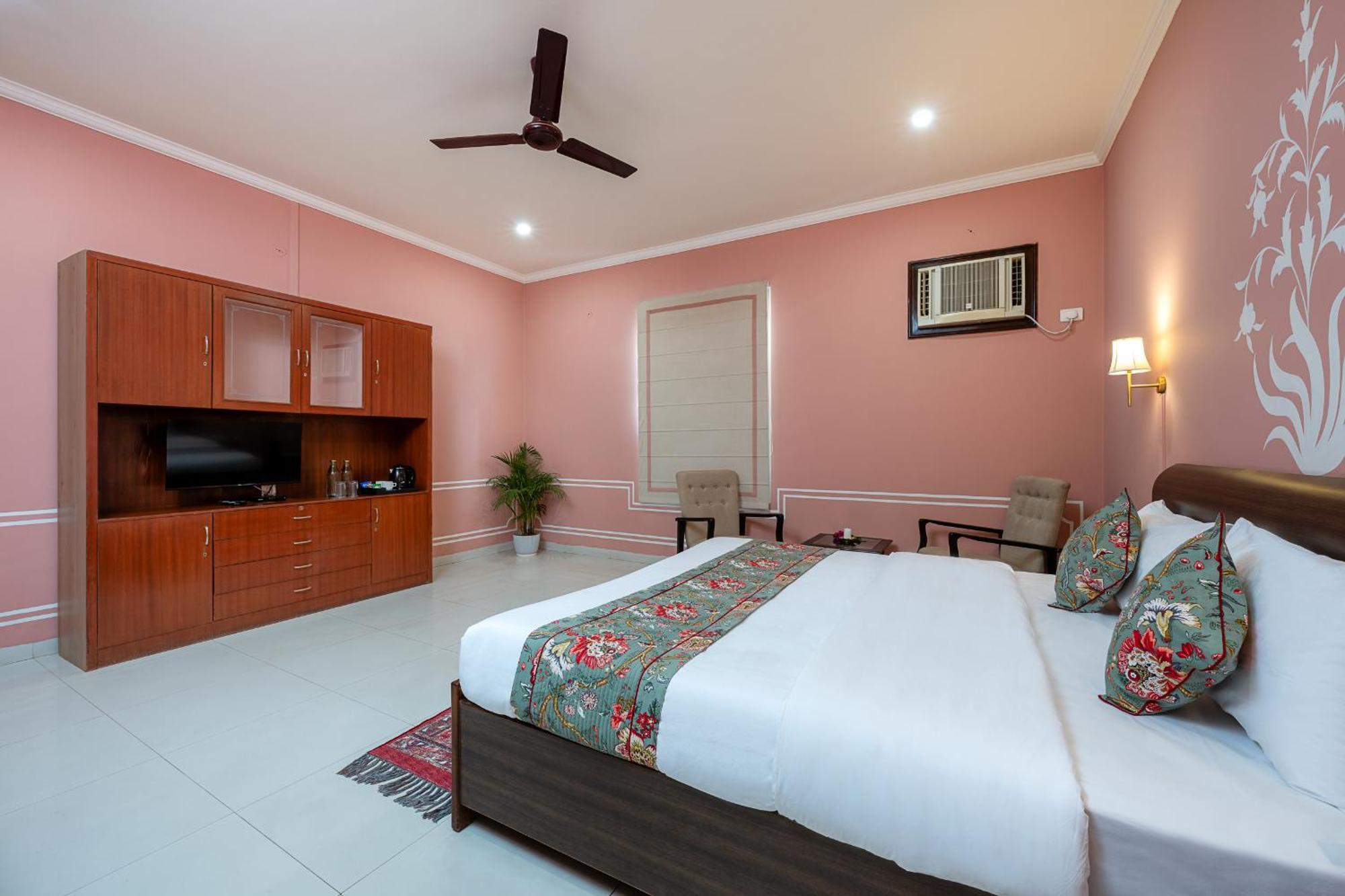 Nine Palms Resort Jaipur Extérieur photo
