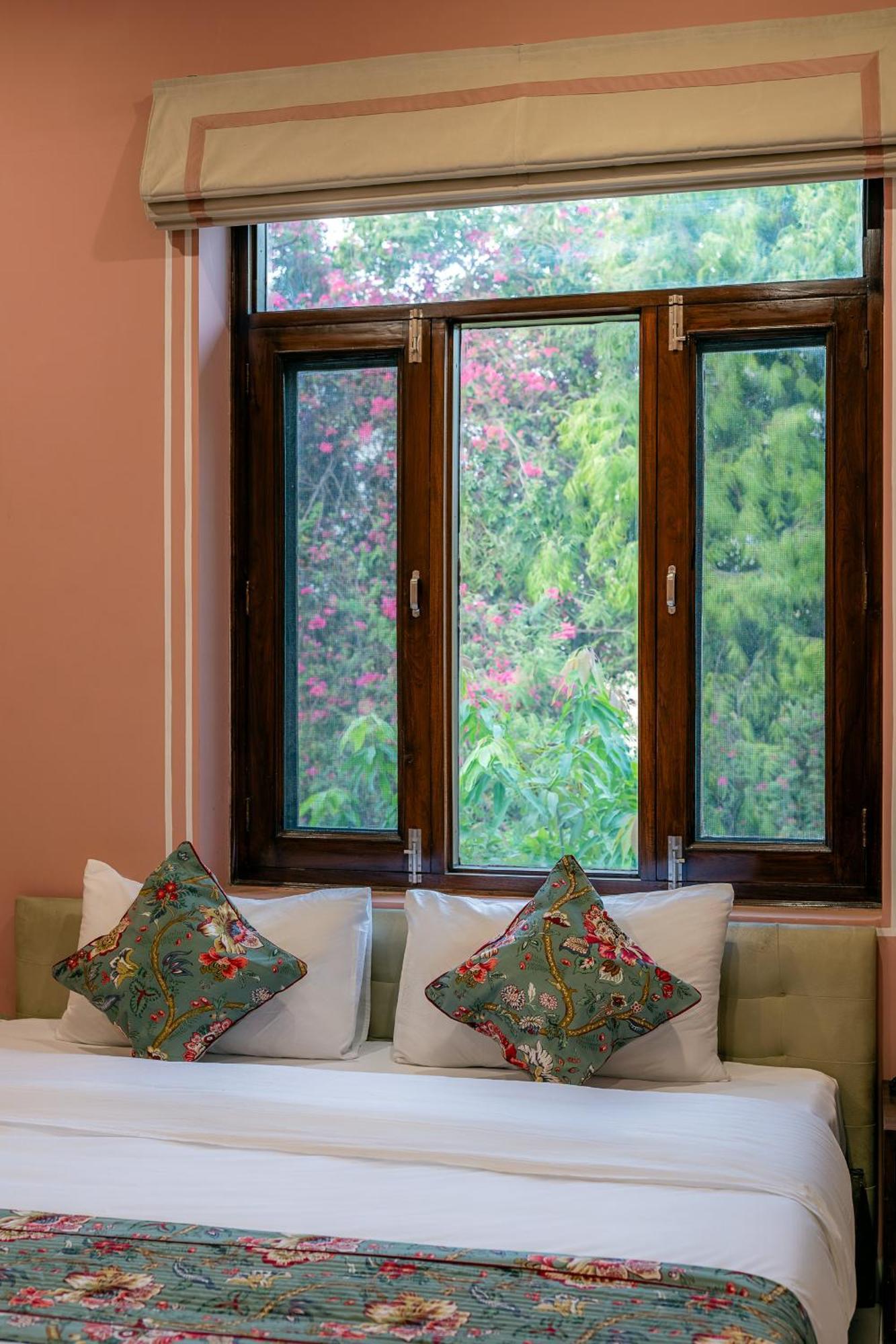 Nine Palms Resort Jaipur Extérieur photo