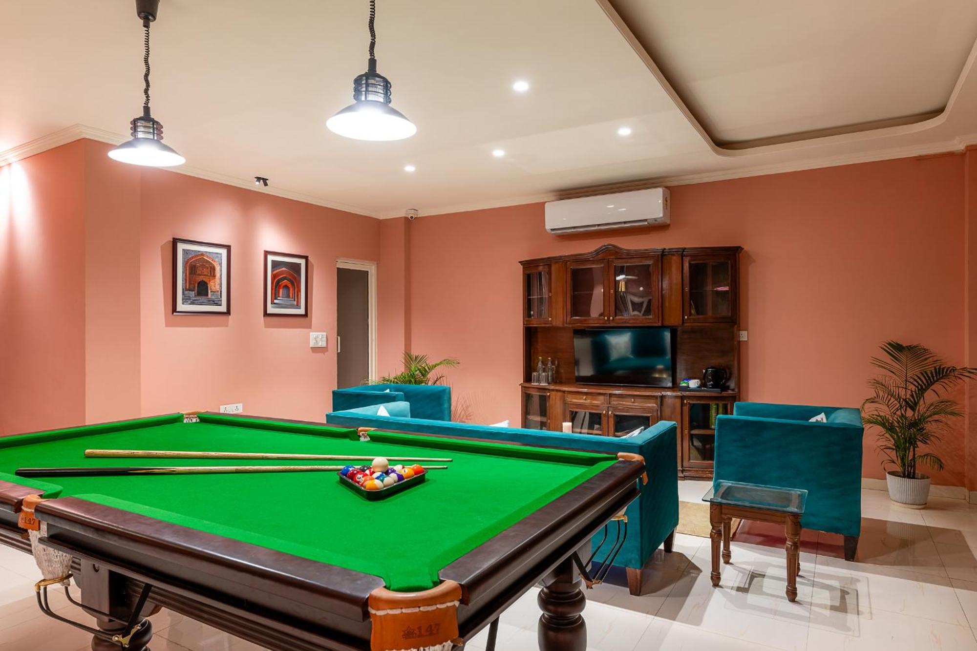 Nine Palms Resort Jaipur Extérieur photo